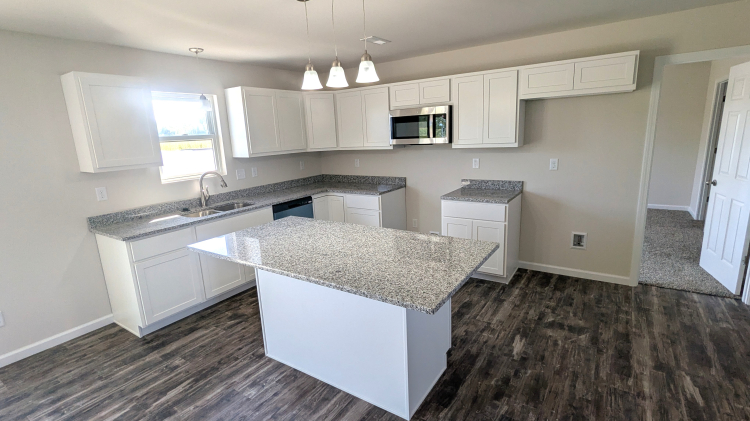 The Cheyenne II - Kitchen /Standard Island Opt Granite Tops