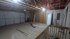 Garage 2