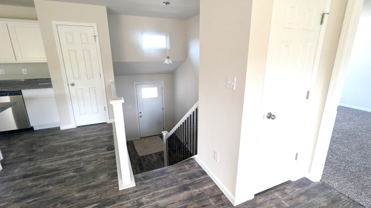 Foyer/Entry