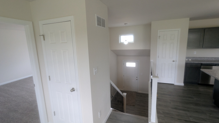 Foyer/Entry